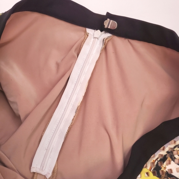 Clover Canyon (Revolve) - Neoprene Skirt - Size L - Picture 7 of 9